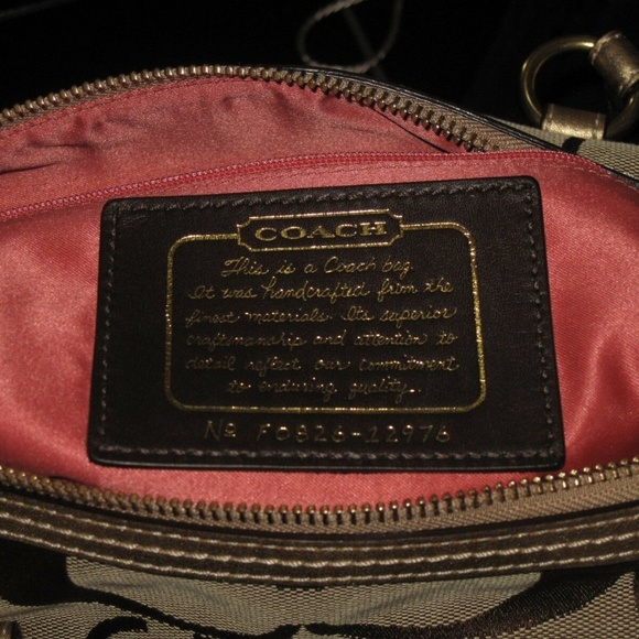 STUNNING VINTAGE PRISTINE METALLIC COACH KHAKI SIGNATURE GOLD  SATCHEL HANDBAG - Picture 9 of 13